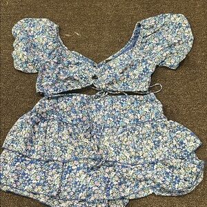 2 piece wild fable set!! Super cute and comfy only worn once